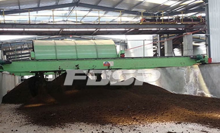 Isang magandang katulong para sa pagbuburo ng organikong pataba